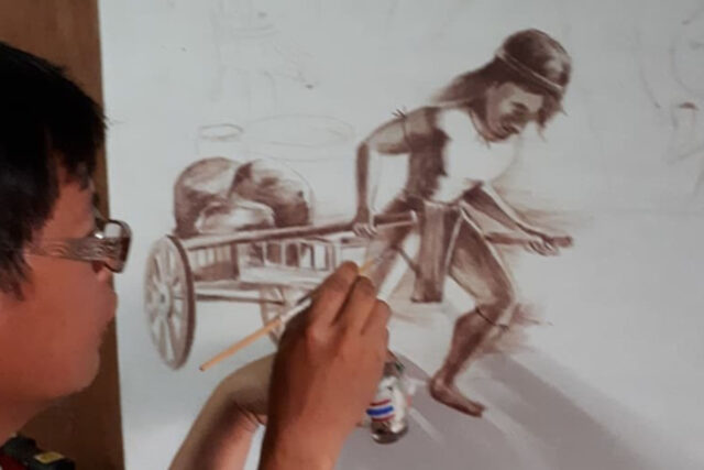 피로 그림 그리는 이 남자 대체 무슨 사연