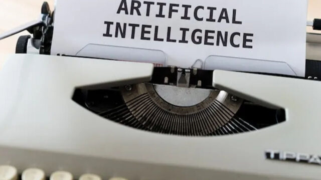 ‘AI 열풍’, 이제는 챗봇이 호텔 예약도 한다
