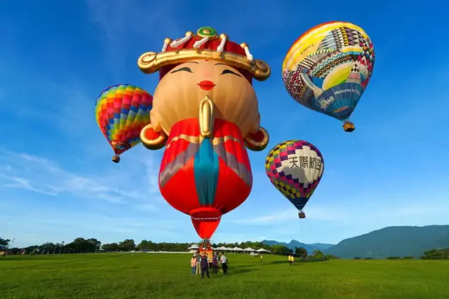 알록달록한 열기구가 가득하다는 대만의 이색 축제