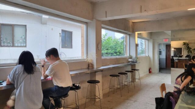 ‘또 오고 싶을 걸’ 개성 만점 서울 이색 디저트 카페 2곳