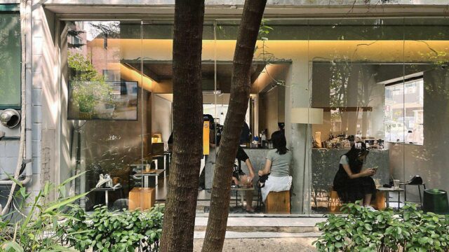 혼자 여유롭게 즐기기 좋은 양재천 카페거리 카페 3곳
