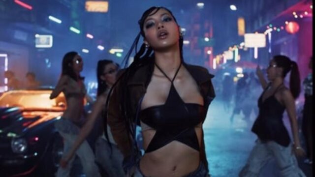 ‘세계 재벌 1위 남친’ 블랙핑크 리사도 찾았다…호텔서 갇혀 있으면 후회한다는 ‘그곳’