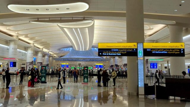 여권 없이 여행 가능해진다… 세계 최초 생체 인식 출입국 도입하는 ‘이 공항’