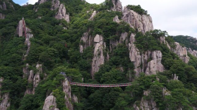 의전‧인사말 대신 한 발 더 걷고, 오르고…‘참여형 산악 축제’가 온다